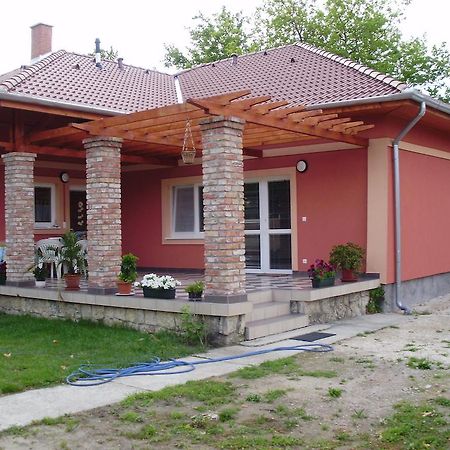 Nemeth Villa Balatonboglár Exterior foto