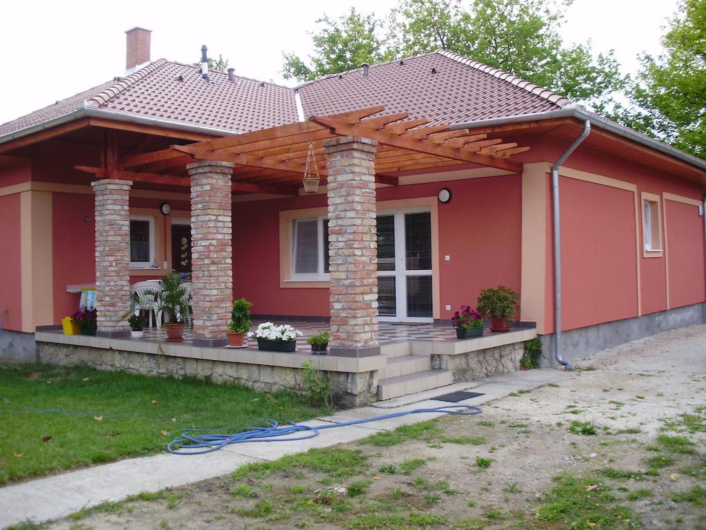 Nemeth Villa Balatonboglár Exterior foto